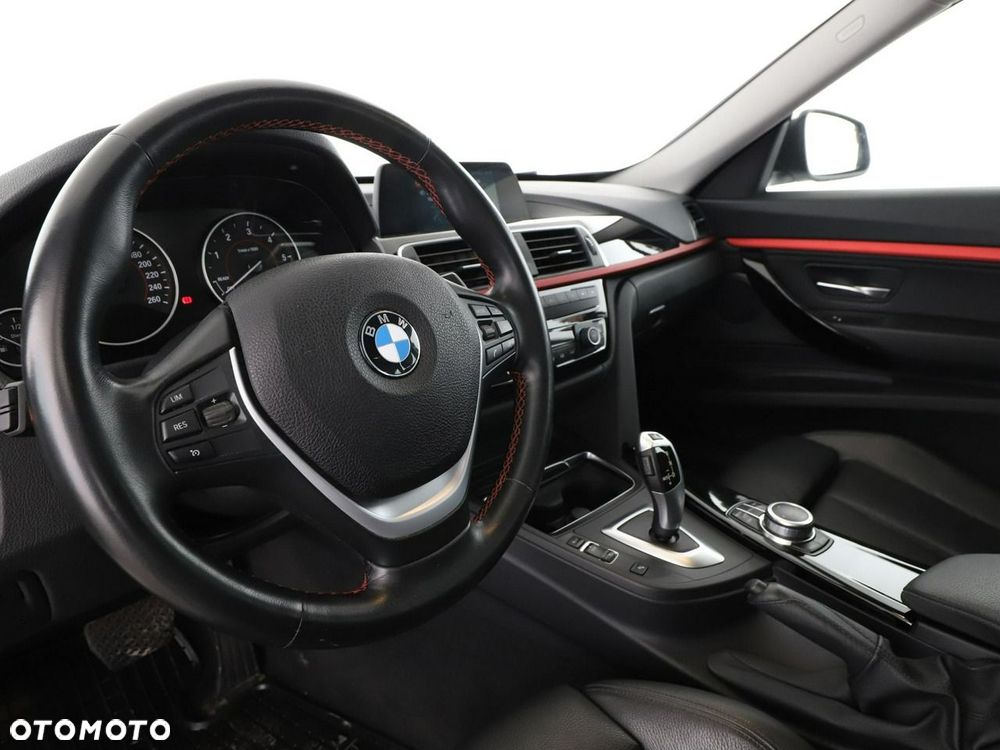 BMW 3GT 320d Sport Line - 15