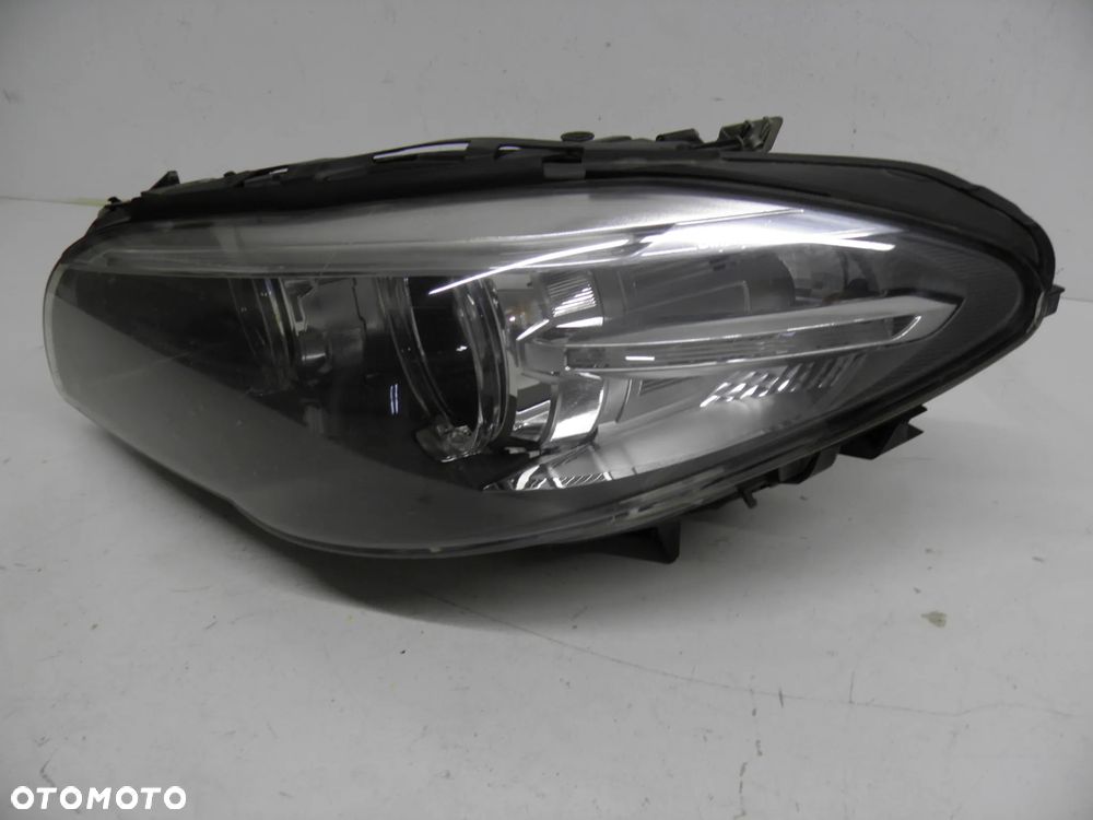 lampa lewa przód BMW 5 F11 F10 ENON 7317131-11 - 2