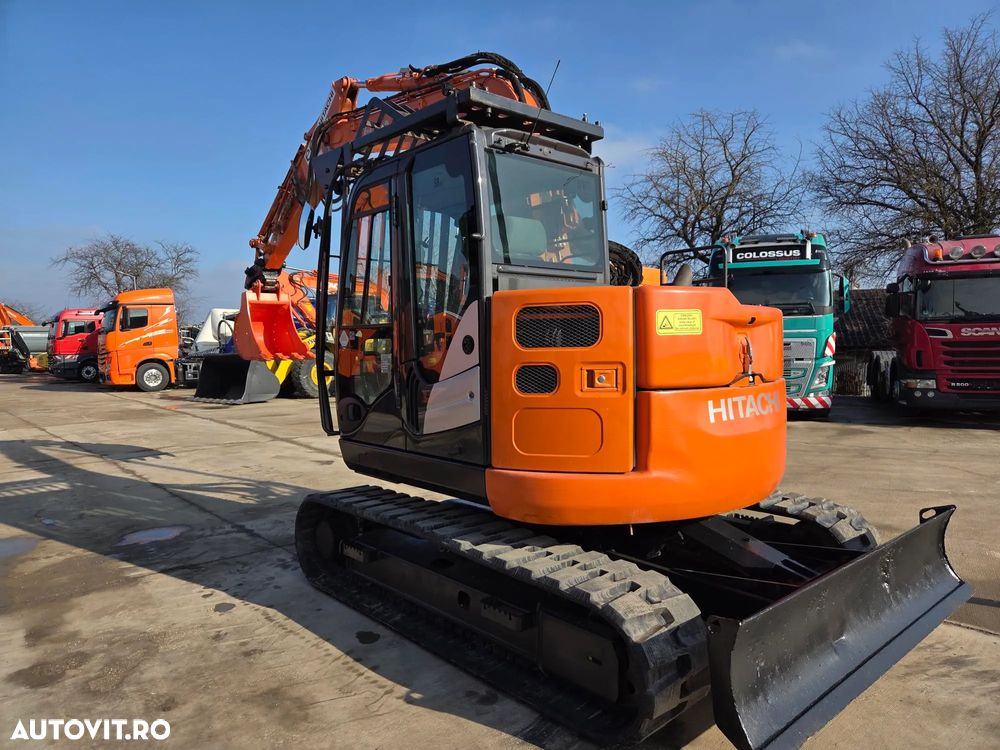 Hitachi ZX85, 8.5t,, 2021, 2.429h, lama,  CUPLA RAPIDA HIDRAULICA+ 3 CUPE NOI, instalatie picon, a doua inst. hidraulica, SENILE CAUCIUC NOI, protectie cabina, posibilitate leasing 4 ani-PROMOTIE 59.900 EUR+TVA - 1