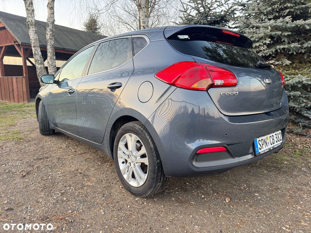 Kia Ceed - 2