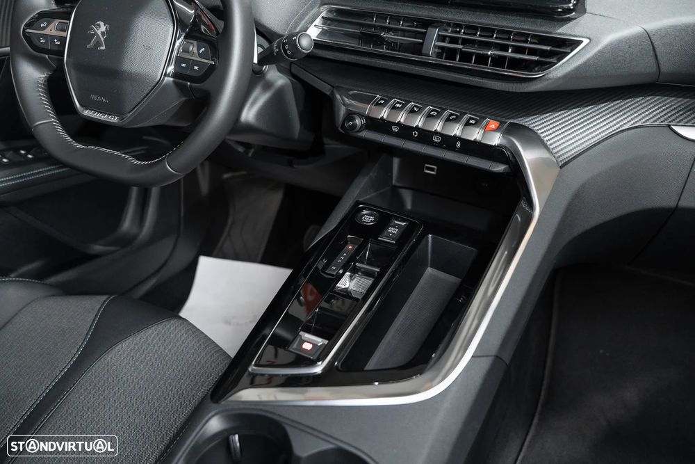 Peugeot 5008 1.5 BlueHDi Allure EAT8 - 14