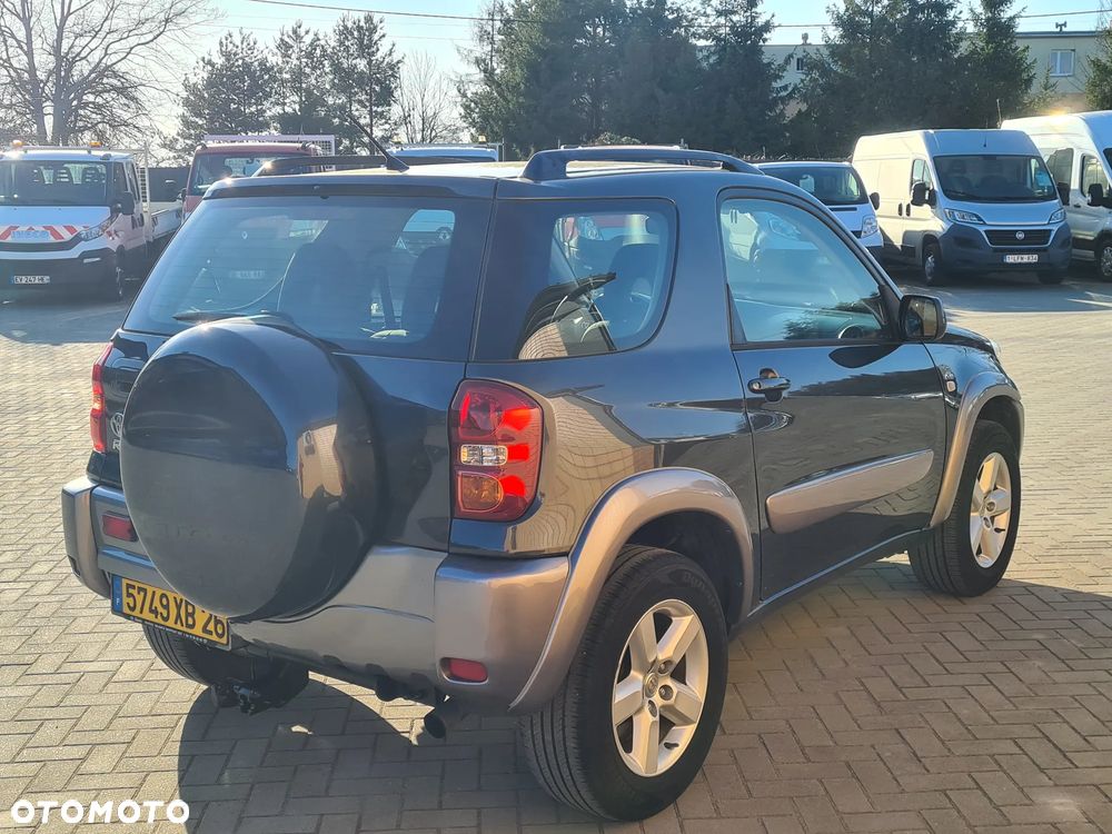 Toyota RAV4 D-4D 4x4 Edition - 3