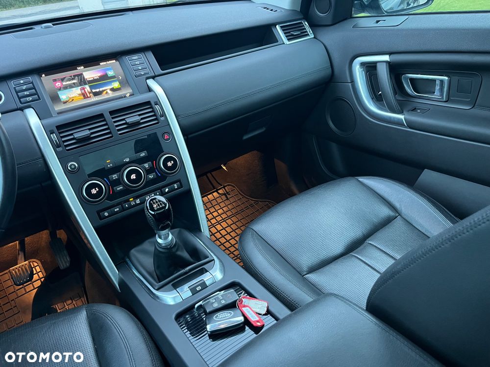 Land Rover Discovery Sport TD4 HSE - 21