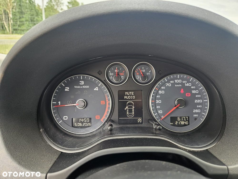 Audi A3 Sportback 2.0 TDI DPF Ambiente - 11