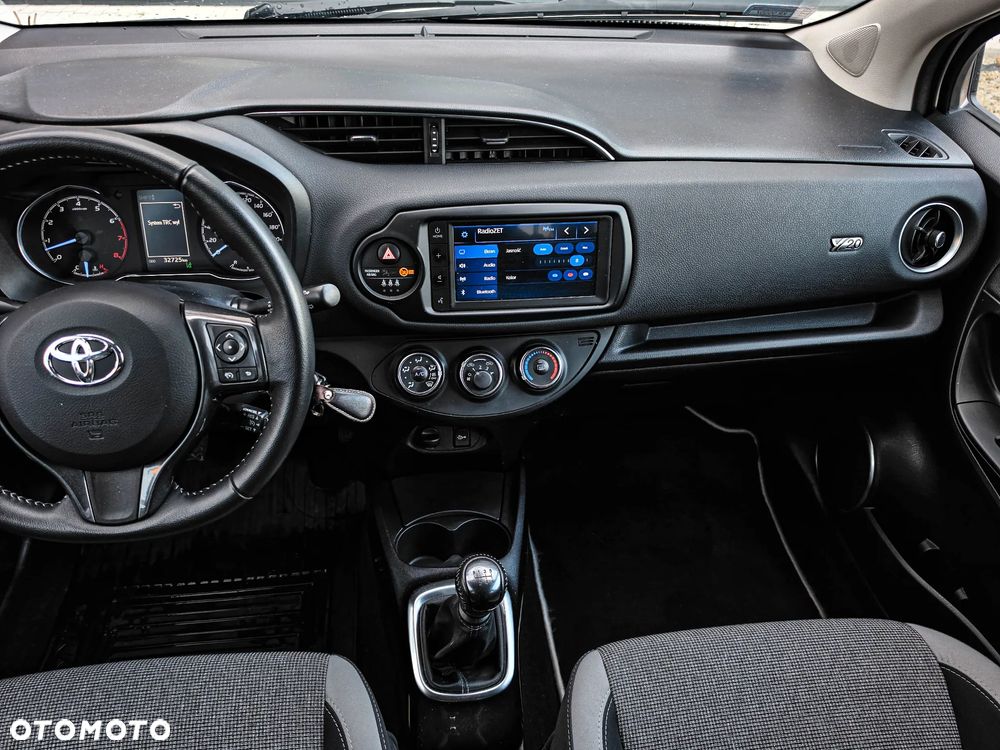 Toyota Yaris 1.5 Active - 21