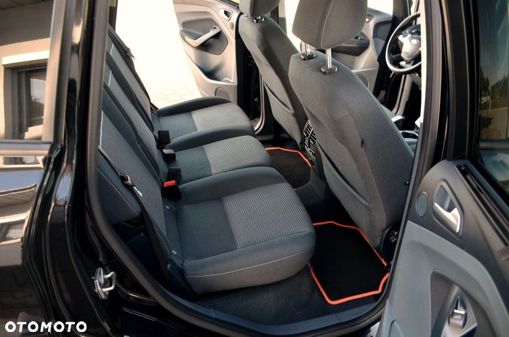 Ford C-MAX - 21
