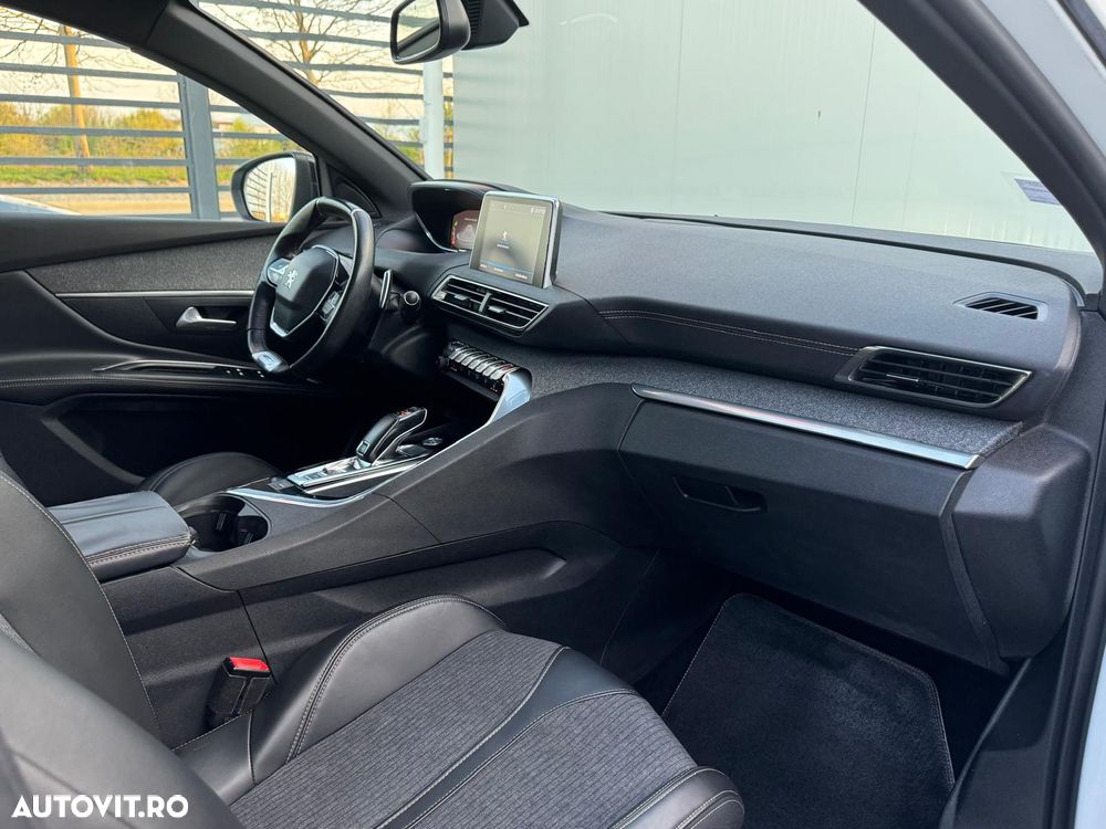Peugeot 5008 - 11