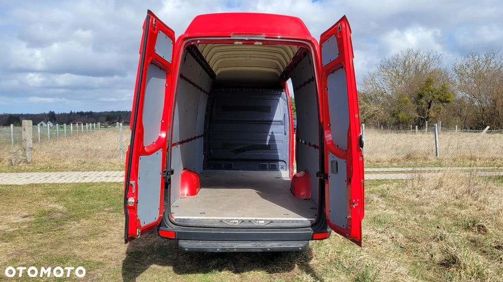Mercedes-Benz Sprinter - 17