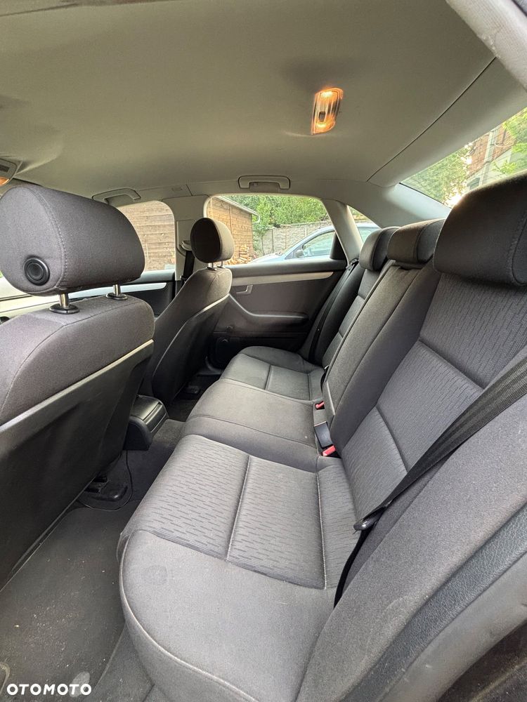 Audi A4 Limousine 2.0 TDI - 13