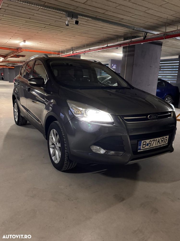 Ford Kuga 2.0 TDCi 4WD Powershift Titanium - 2