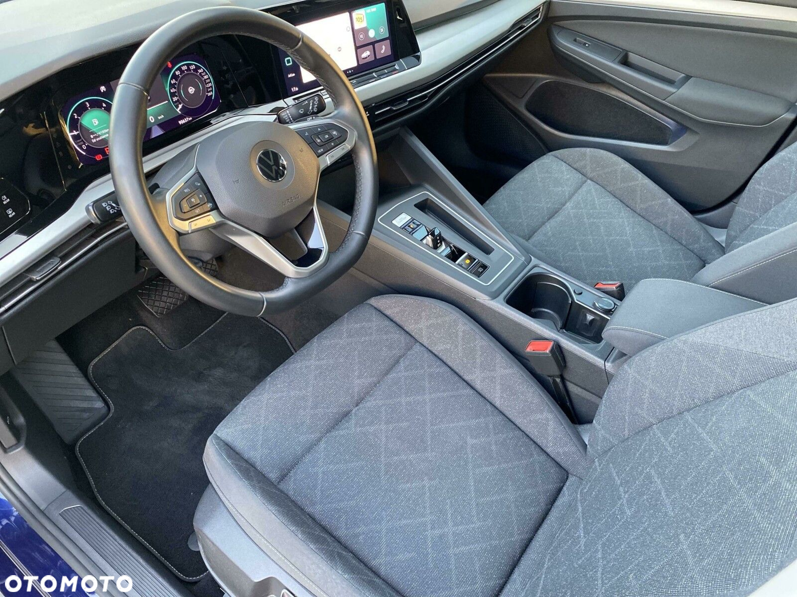 Volkswagen Golf - 11
