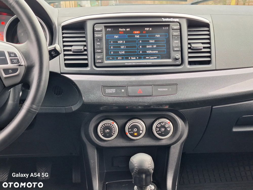 Mitsubishi Lancer 2.0 DI-D Intense - 26