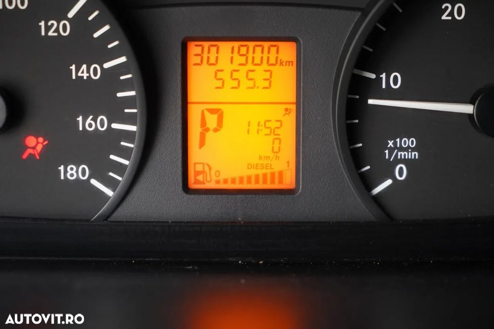 Mercedes-Benz SPRINTER 516 BLUETEC / 299.000 km / IMPORTAT DIN FRANȚA / - 36