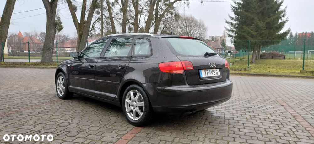 Audi A3 Sportback 2.0 TDI DSG S line Sportpaket plus - 13