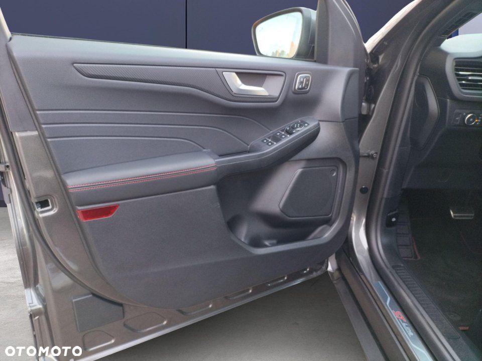 Ford Kuga - 11