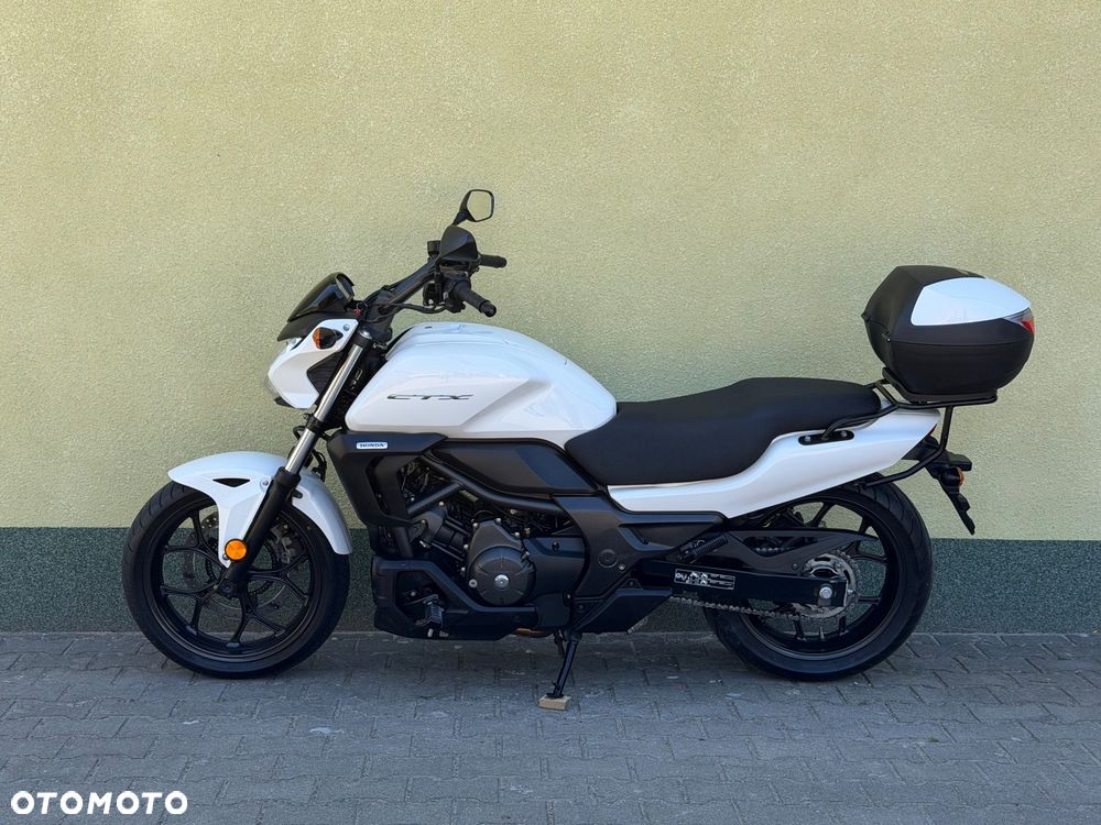 Honda CTX - 25
