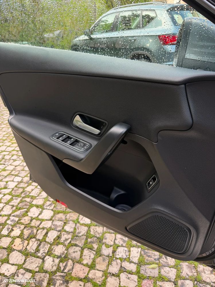 Mercedes-Benz A 250 e Style Plus - 14