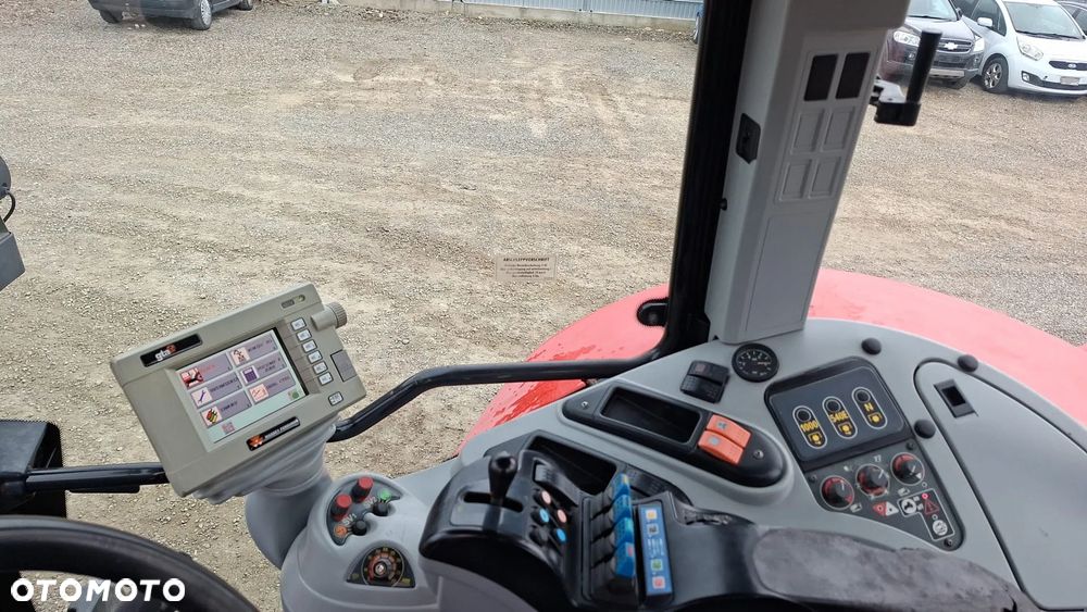 Massey Ferguson 1850 Dyna-VT 8450 - 8