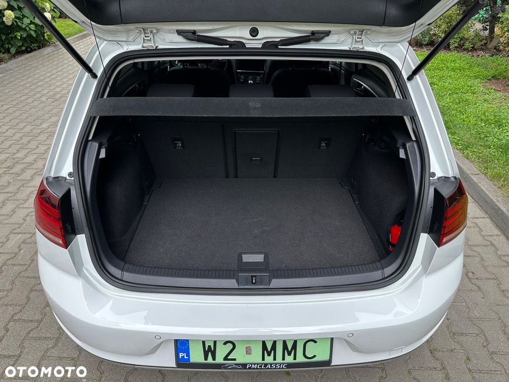 Volkswagen Golf e-Golf - 18