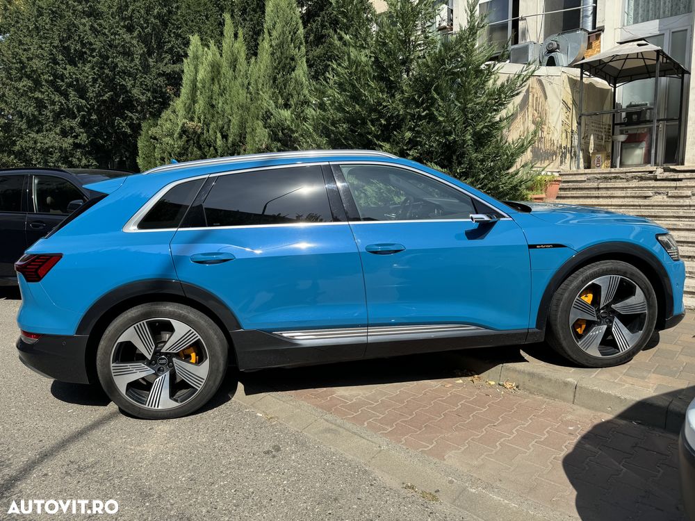 Audi e-tron 55 quattro - 8
