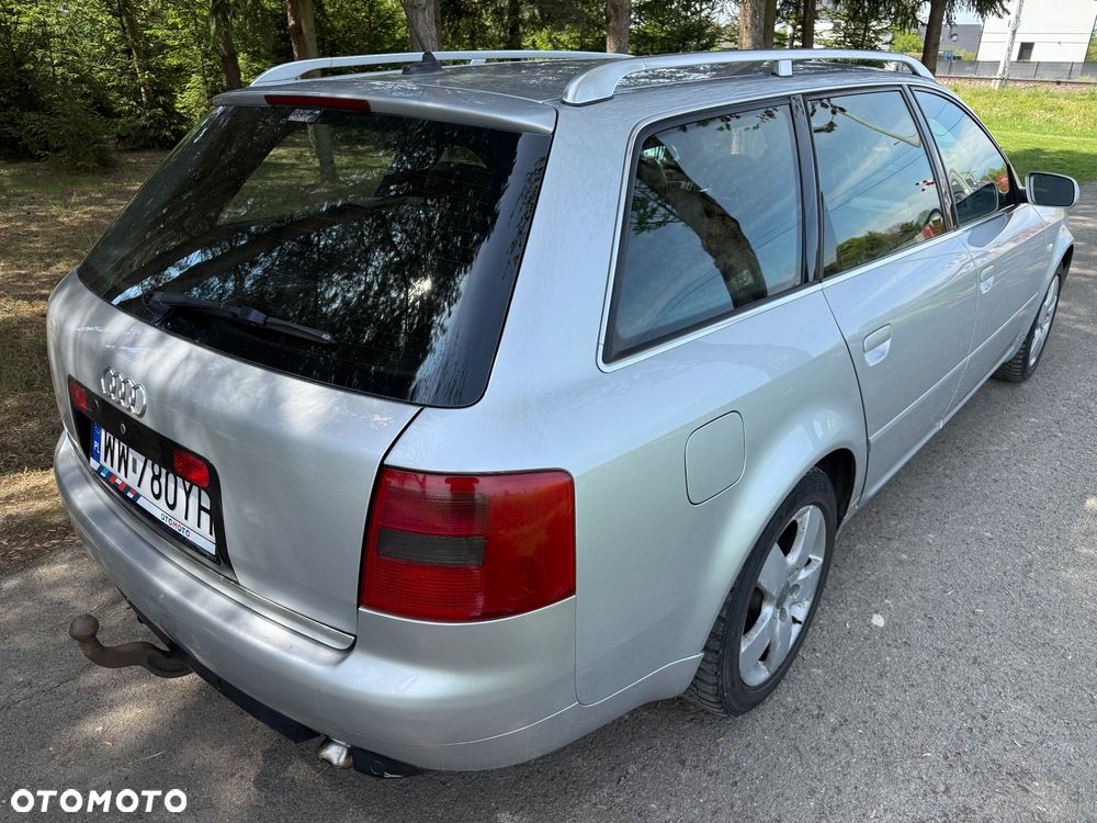 Audi A6 Avant 2.5 TDI Quattro - 10