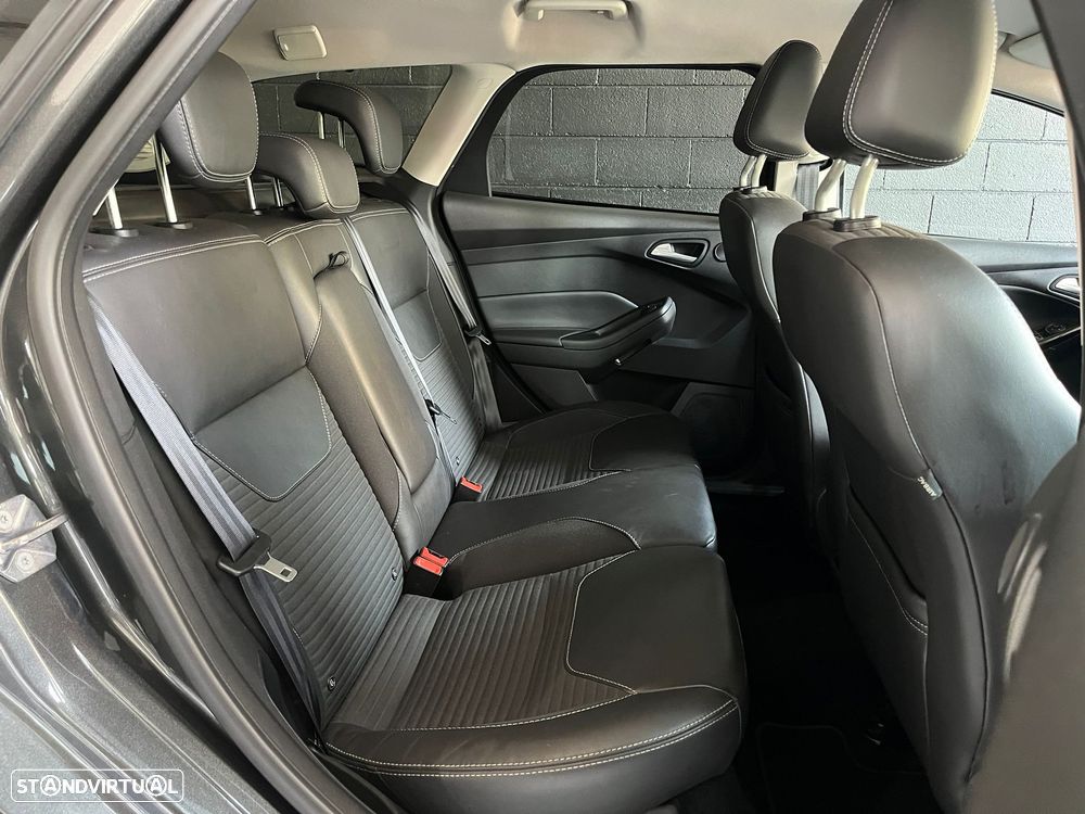 Ford Focus SW 1.5 TDCi Titanium - 12