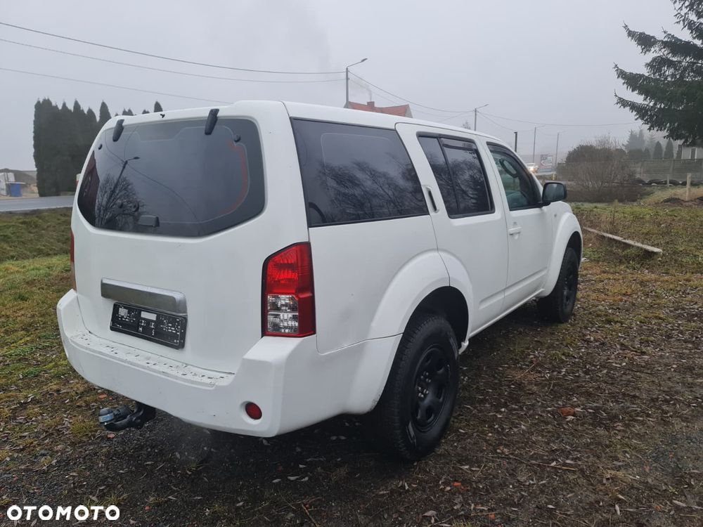 Nissan Pathfinder 2.5 DCi Comfort - 4
