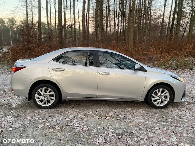 Toyota Corolla 1.6 Comfort MS - 4