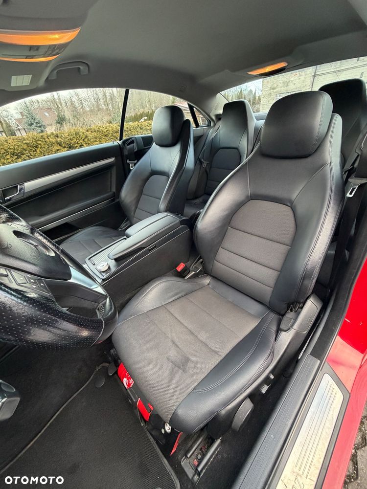 Mercedes-Benz Klasa E - 28