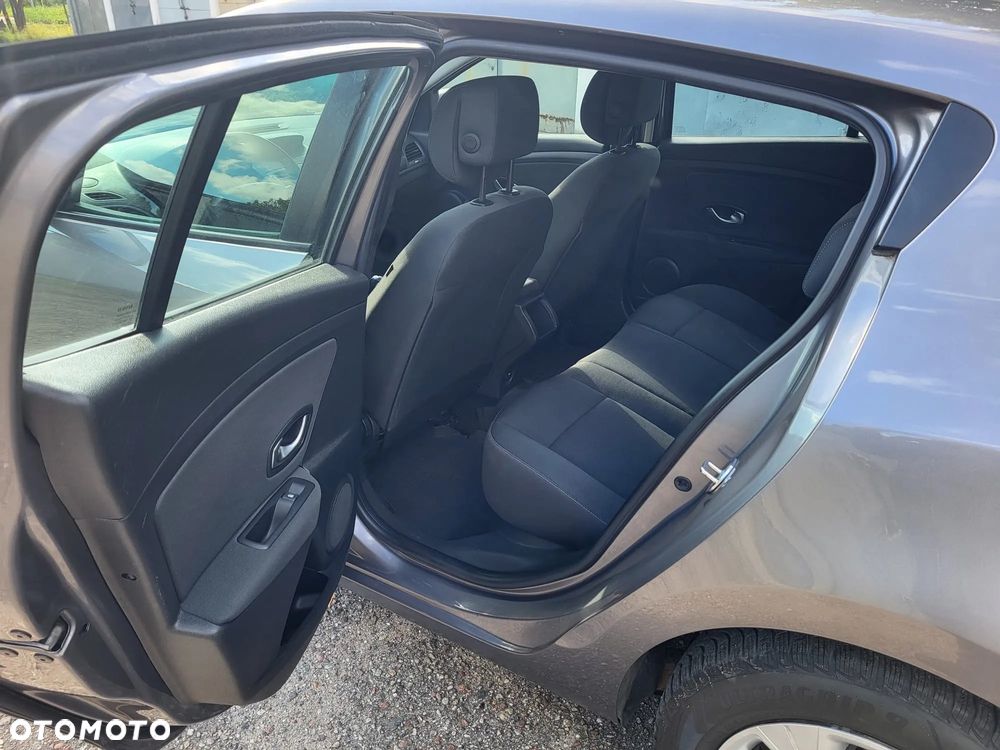 Renault Megane - 8