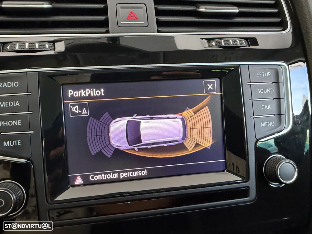 VW Golf Variant 1.6 TDi Highline - 23