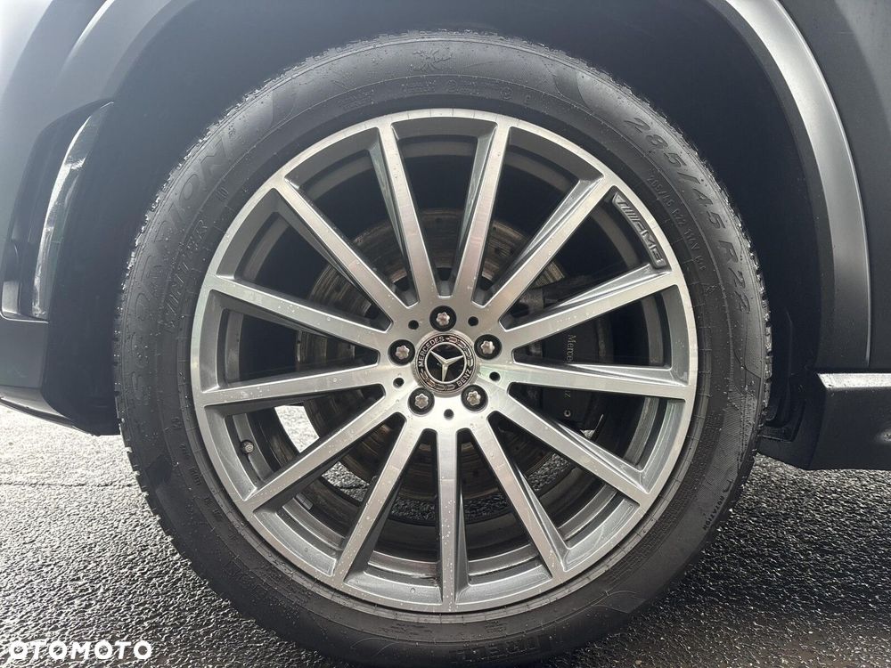 Mercedes-Benz GLS - 10