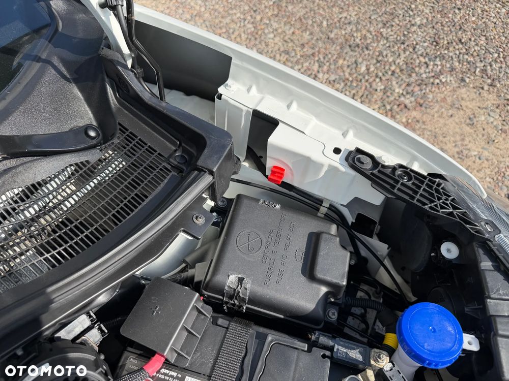 Fiat DOBLO VAN VAT-1 Homologacja cięż. DMC: 2145kg Ładowność 706kg MOCNY SILNIK 1.6 MultiJet, 105KM Emisja Euro-6, Skrzynia biegów 6-cio stopniowa! ORYGINALNA ZABUDOWA PAKI, BOCZNE DRZWI PRZESUWNE, RADIO FABRYCZNE, Hak 1300kg, PODGRZEWANE FOTELE Z REG. I PODŁOKIETNIKIEM, BAGAŻNIK DACHOWY ORYGINALNY FIAT, PARKTRONIKI, ALARM.. - 33