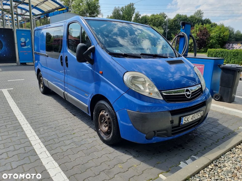 Opel VIVARO - 2