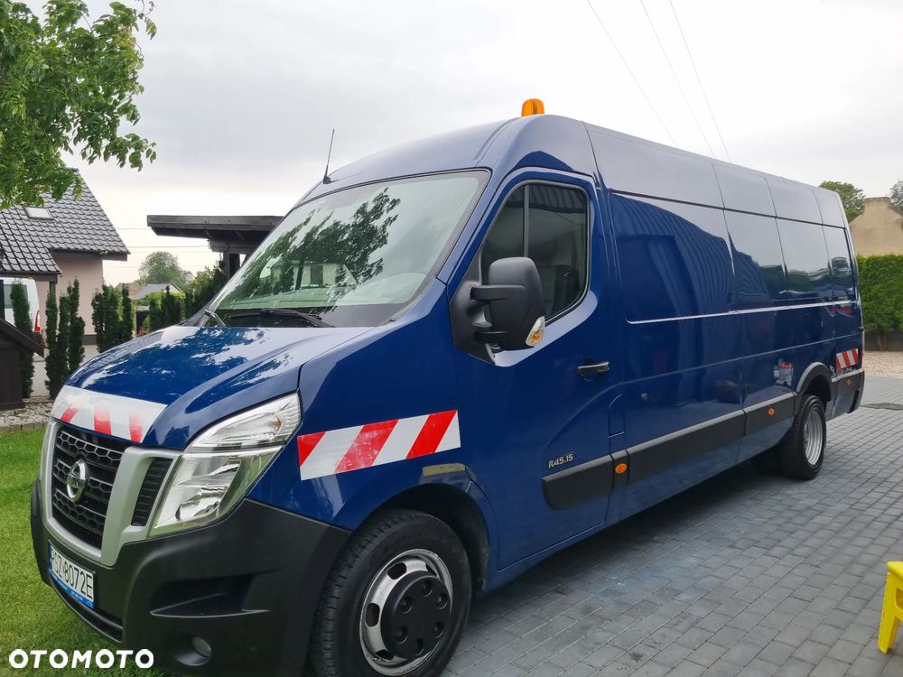 Nissan NV 400 - 29