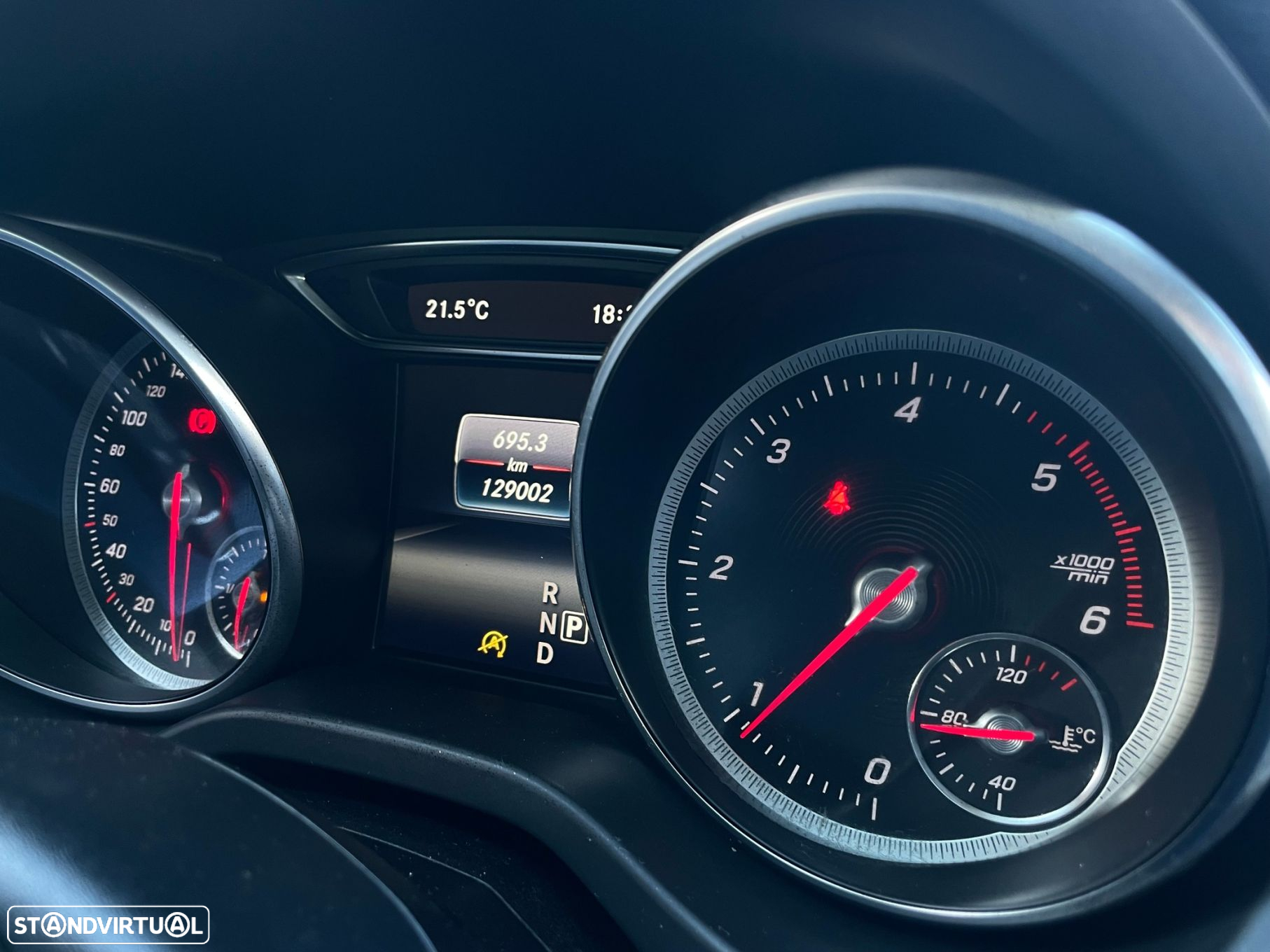 Mercedes-Benz GLA 180 d Urban Aut. - 17