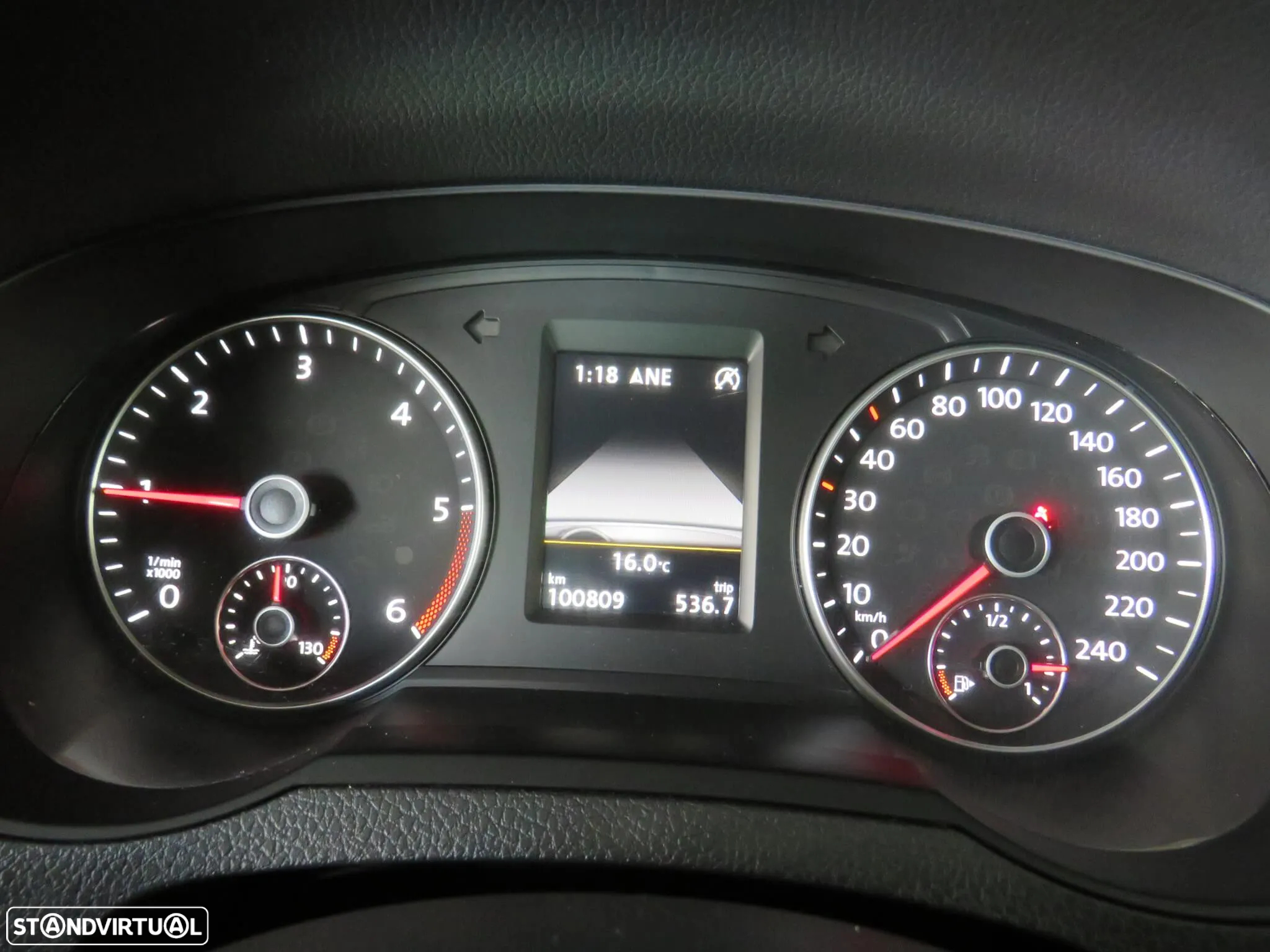 VW Sharan 2.0 TDI Highline DSG - 23