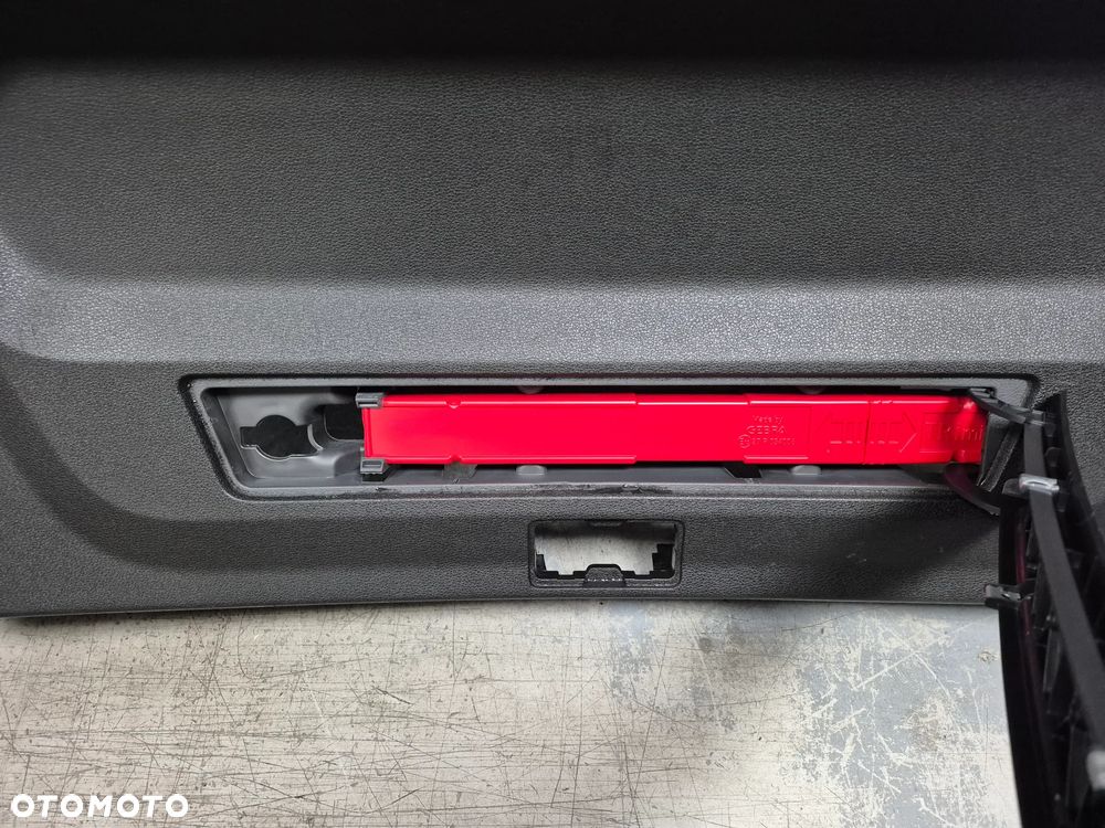Boczek Klapy Bagażnika Audi Q8 4M 4M8867974 - 6