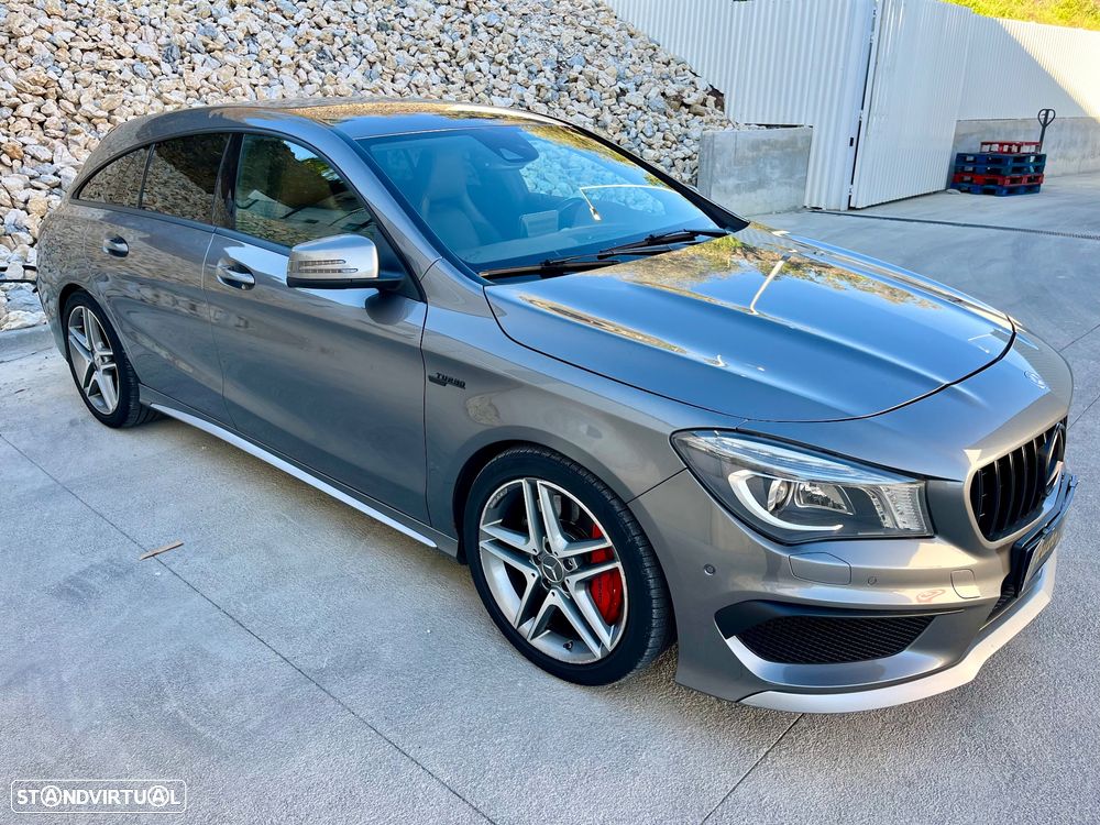 Mercedes-Benz CLA 45 AMG 4Matic 7G-DCT Orange Art Edition - 22