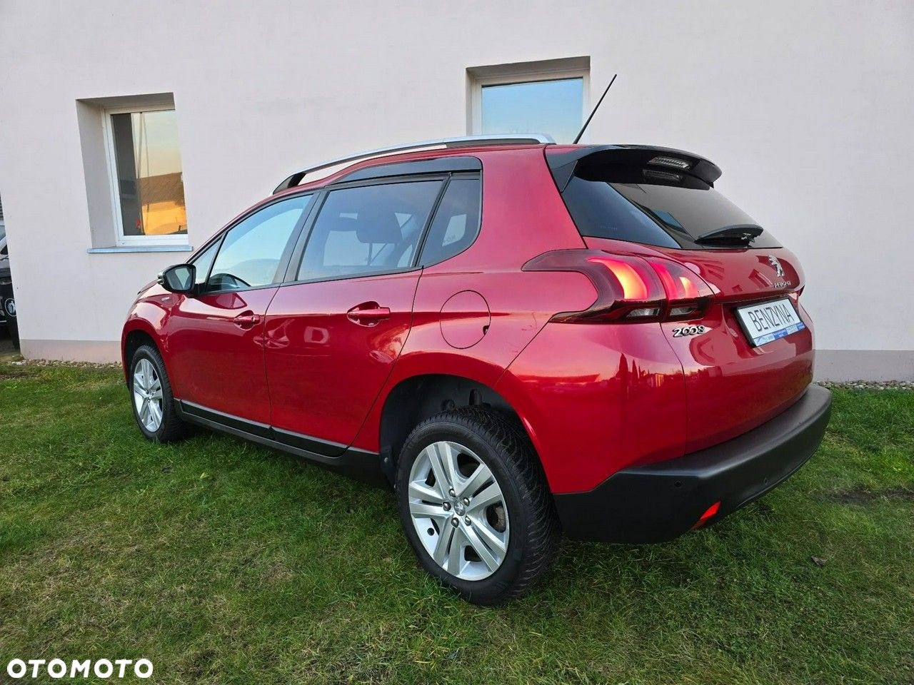 Peugeot 2008 1.2 Pure Tech Style - 9