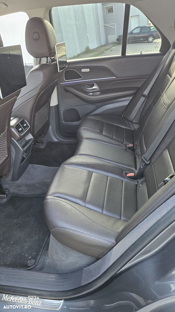 Mercedes-Benz GLE 300 d 4MATIC - 16