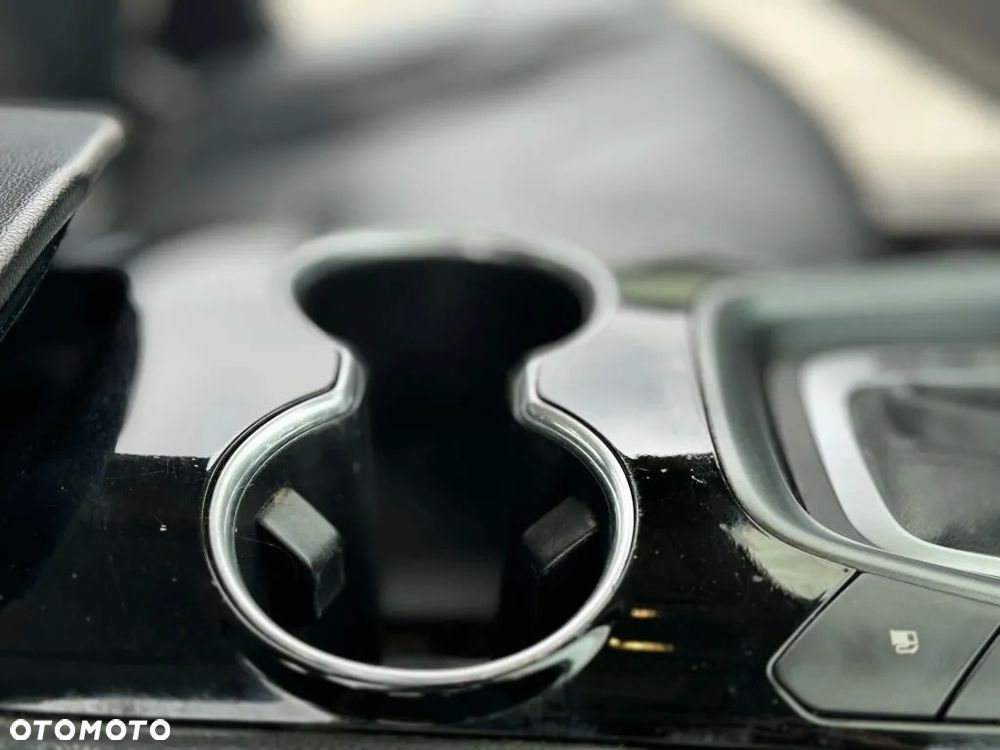 Ford Fusion 2.0 EcoBoost Titanium - 21