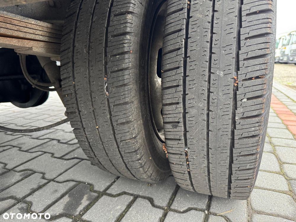 Iveco 35C13,,35C14,,35C15 - 12