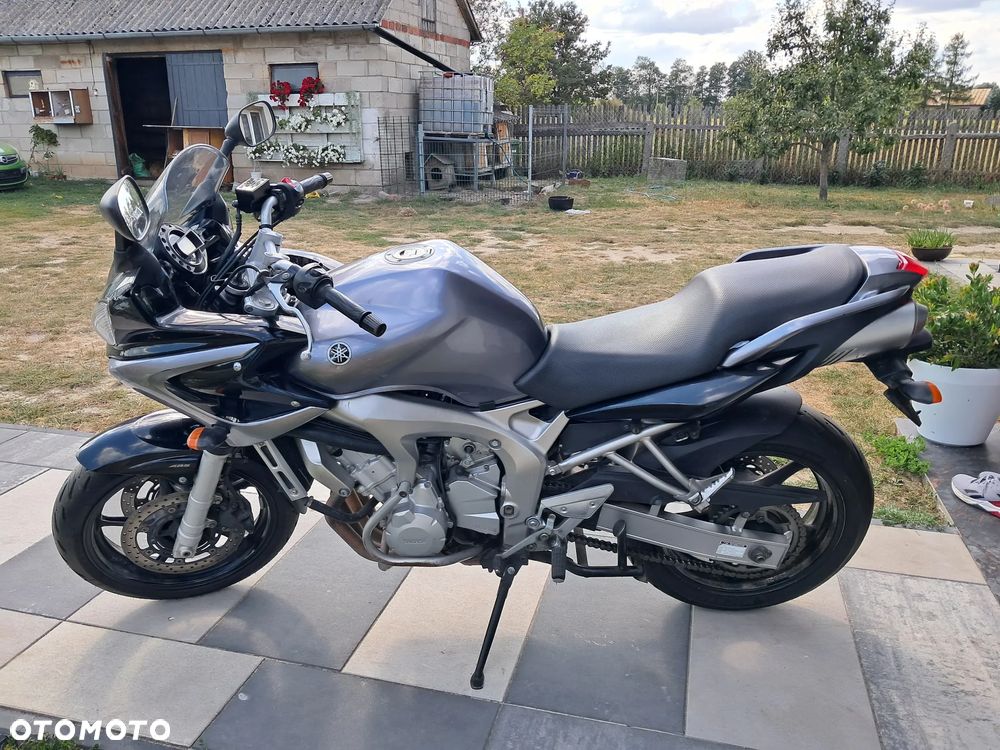 Yamaha FZ6 - 7