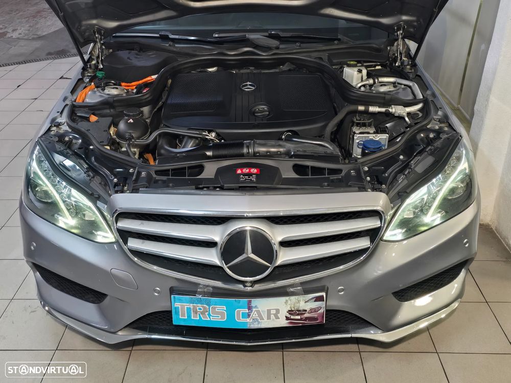 Mercedes-Benz E 300 Bluetec Hybrid Avantgarde - 3