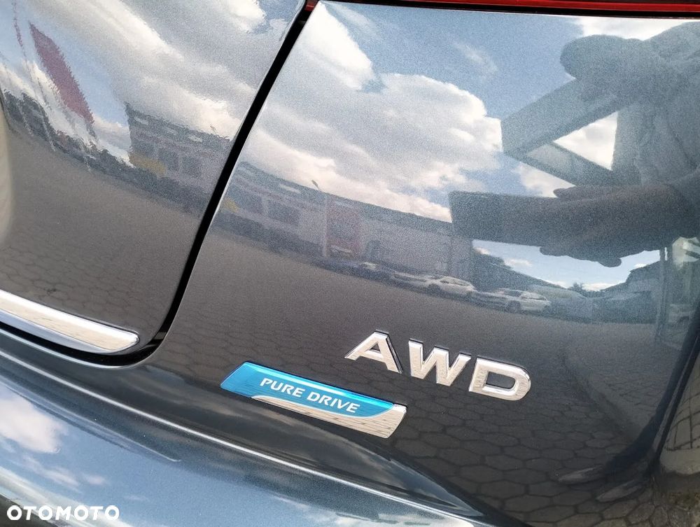 Nissan Juke 1.6 DIG-T N-Connecta 4WD Xtronic EU6 - 17