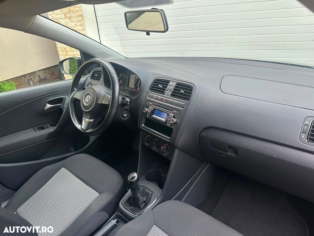 Volkswagen Polo 1.4 Comfortline - 6