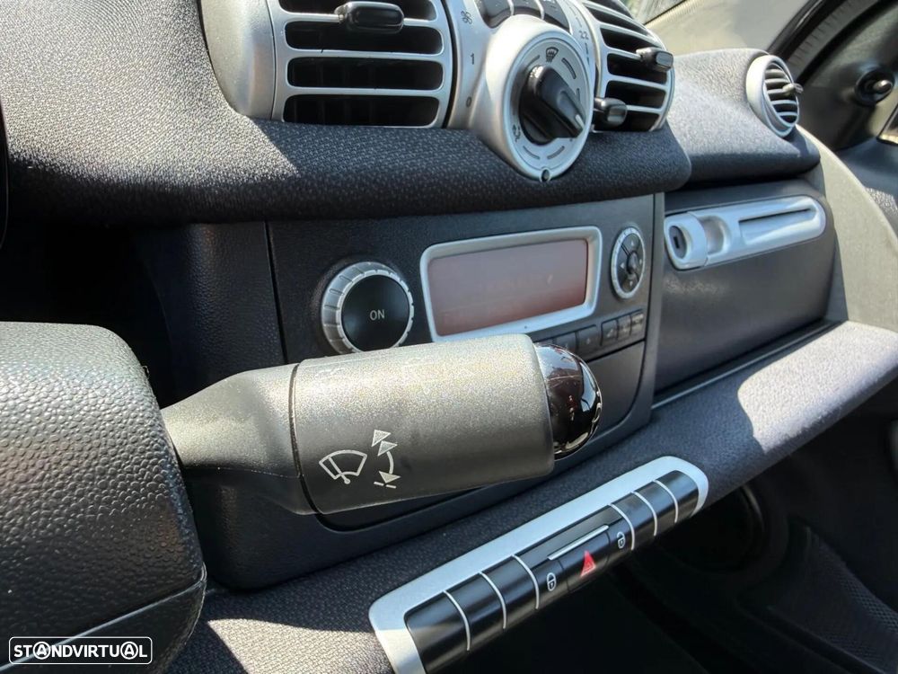 Smart ForTwo Coupé 1.0 mhd Passion 71 - 14