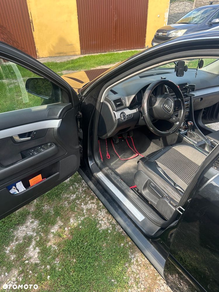 Audi A4 Avant - 10