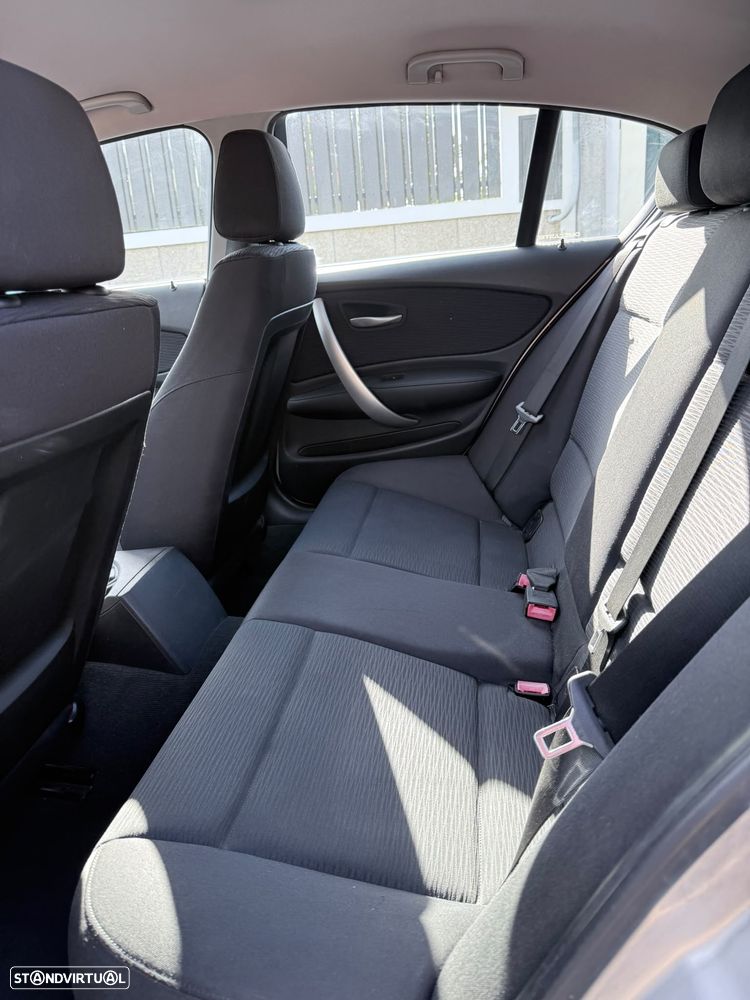 BMW 118 d - 12